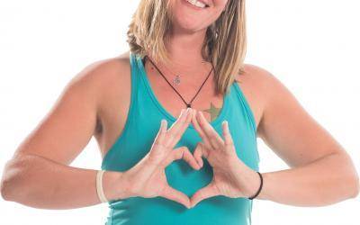 Yogastunden Online Live bei Amara Yoga